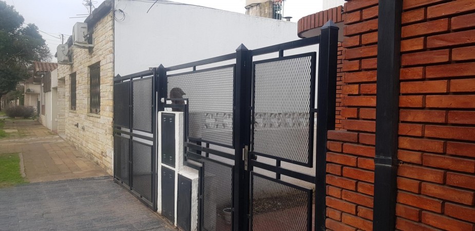 OPORTUNIDAD!! PH A REMODELAR EN HAEDO