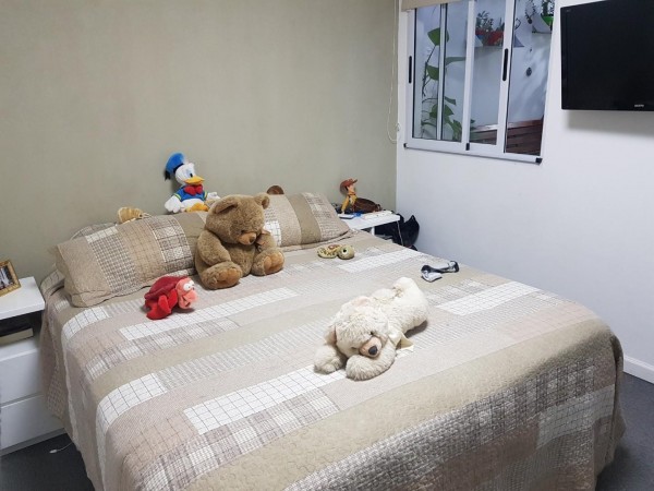 OPORTUNIDAD HERMOSA CASA DE 5 AMBIENTES JARDIN Y COCHERA EN PADUA NORTE 160 M2 CASI A ESTRENAR