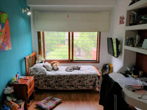 OPORTUNIDAD HERMOSA CASA DE 5 AMBIENTES JARDIN Y COCHERA EN PADUA NORTE 160 M2 CASI A ESTRENAR