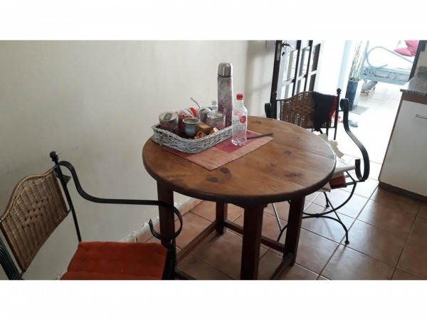 HERMOSO DUPLEX 4 AMB. COCHERA, JARDIN, 120M2, 2 PLANTAS, A 7 CUADRAS ESTACION PADUA