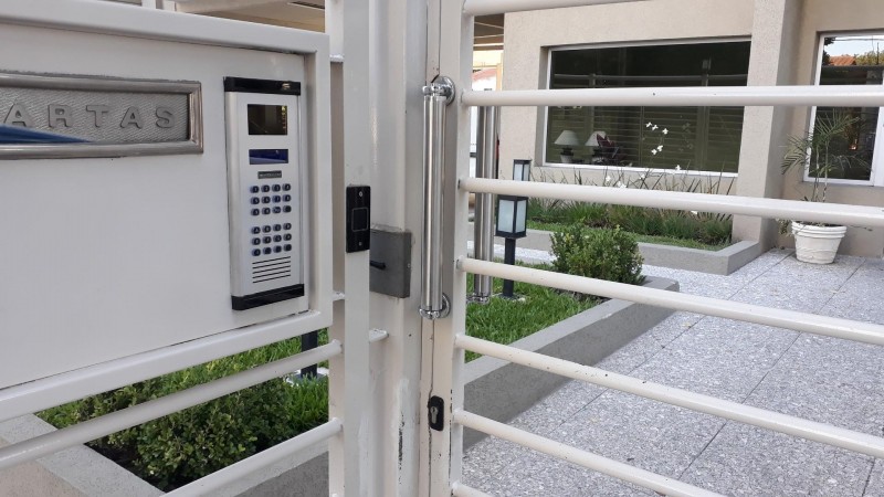 OPORTUNIDAD A ESTRENAR!EXCELENTE MONOAMBIENTE DIVISIBLE A 2 AMB EN COMPLEJO DE DEPARTAMENTOS PREMIUM