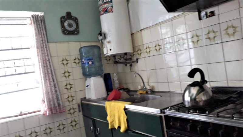 OPORTUNIDAD UNICA EN PADUA SUR! 2 CASAS EN UNA EN EL MEJOR LUGAR!! MAS UN LOCAL COMERCIAL!!