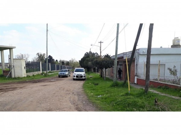 OPORTUNIDAD URG...CASA 5 AMB,PQUE,COCHERA A 2 CDS. POLO GASTRONOMICO PARQUE LELOIR