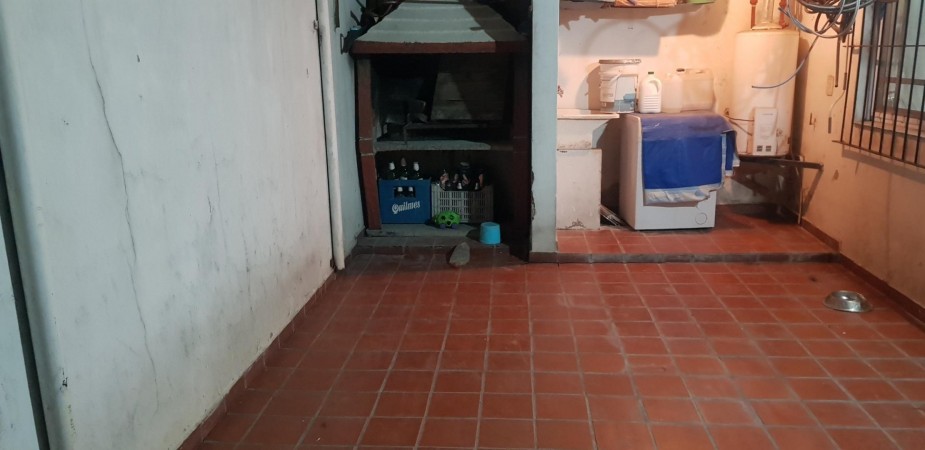 OPORTUNIDAD!!HERMOSO DÚPLEX DE 4 AMB 100M2, 2 PLANTAS,GARAGE, PATIO Y PARRILLA EN CONDOMINIO PRIVADO