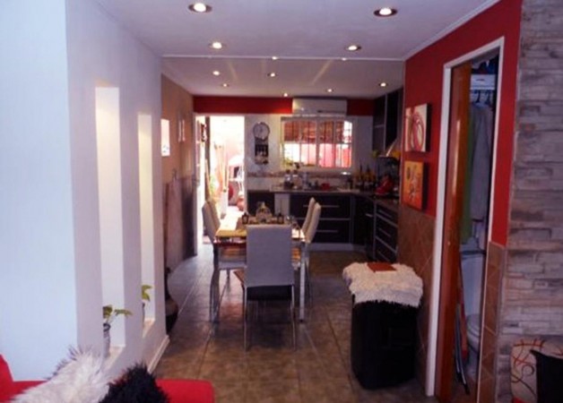 HERMOSO DUPLEX CASI A ESTRENAR EN V.LUZURIAGA,2PTAS,3 AMB.+ OFFICE,PATIO C/PARRILLA,COCHERA,CHICHE!!