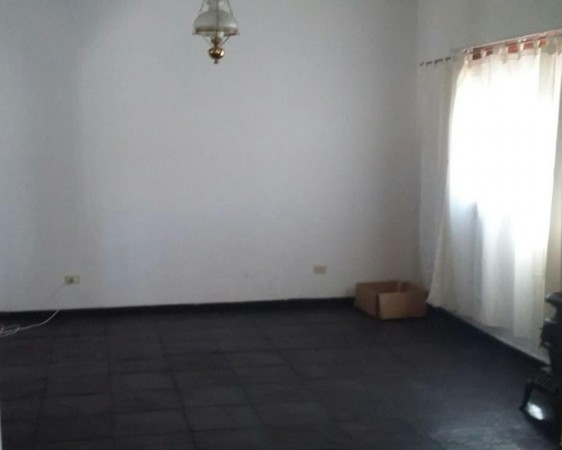 SUPER OPORTUNIDAD!! HERMOSO PH DE 3 AMB.A 3 CUADRAS DE ESTACION ITUZAINGO!!TODO REMODELADO A NUEVO!