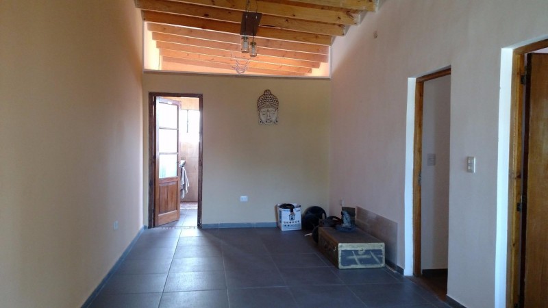 EXC.CHALET DE 9 AMB.2 PLANTAS,PISCINA,PARQUE,A 2 CDS DE CTRO COM.CASTELAR STA ROSA,APTO 2 FAMILIAS!!