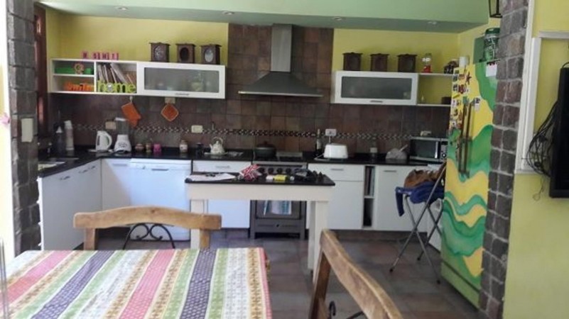 OPORTUNIDAD UNICA! HERMOSA CASA QUINTA EN PARQUE LELOIR - EXCELENTE UBICACION