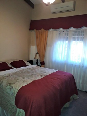 OPORTUNIDAD!! HERMOSA CASA TIPO QUINTA EN PADUA SUR +DEPTO+QUINCHO+OFICINA,SOBRE 2LOTES,24 X 37 MTS