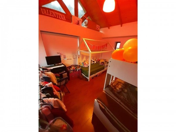 HERMOSA CASAQUINTA ESTILO CABAÑA A ESTRENAR! DISEÑO Y ESTILO,PISCINA DECK, LOTE 800M2, ZONA QUINTAS