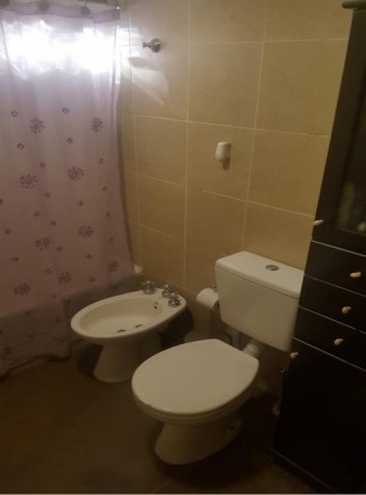 OPORTUNIDAD!! HERMOSA CASA QUINTA 5 AMB. MORENO