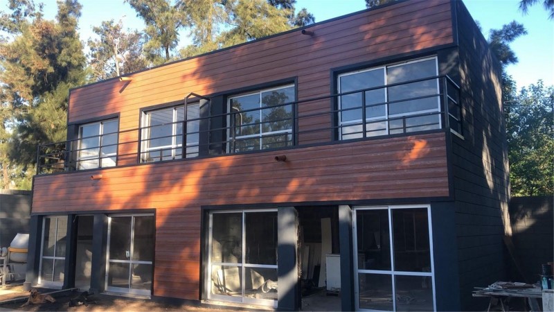 CONDOMINIO LIVEHOUSE ARCOS 2000 CASAS DE 2 Y 3 AMBIENTES