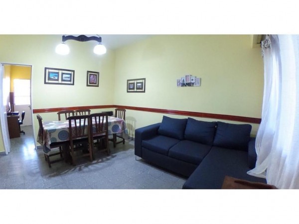  EXCELENTE OPORTUNIDAD EN MERLO NORTE!! CHARLET REMODELADO SOBRE LOTE DE 10X20