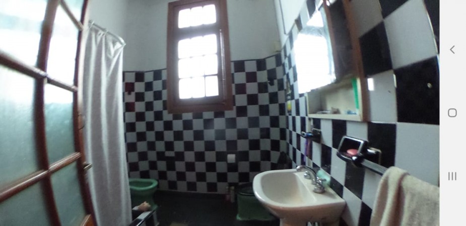 OPORTUNIDAD IMPERDIBLE!! ZONA CENTRO/ SAN TELMO, IDEAL INVERSORES, PISO COMPLETO APTO PROFESIONAL  196 M2, 7 AMBIENTES AMPLIOS, 2 BAÑOS, COCINA COMEDOR, DESPENSA, TERRAZA, BAULERA 