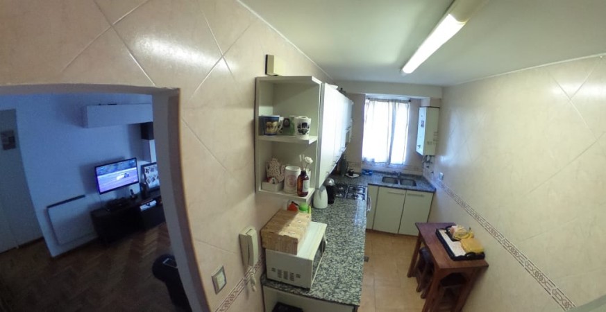 OPORTUNIDAD!!  IMPECABLE DEPARTAMENTO EN BOEDO 4 AMB, 90 m2 Y BALCÓN CON VISTA AL FRENTE