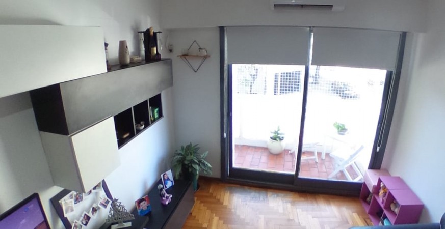 OPORTUNIDAD!!  IMPECABLE DEPARTAMENTO EN BOEDO 4 AMB, 90 m2 Y BALCÓN CON VISTA AL FRENTE