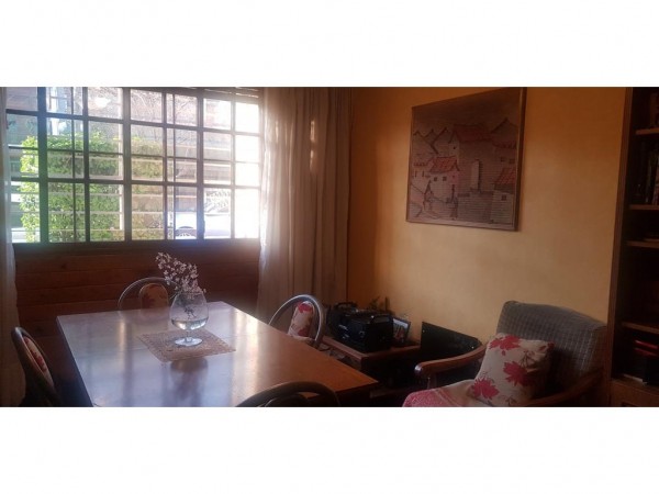 EXCELENTE OPORTUNIDAD EN HAEDO A 3 CUADRAS DE LA ESTACION Y DEL CENTRO COMERCIAL!! CASA EN PH AL FRENTE 130M2 TODA LA PLANTA BAJA, CON COCHERA, PATIO Y TERRAZA