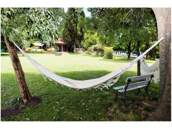 EXCELENTE OPORTUNIDAD!! CASA DE 140M2 SOBRE LOTE DE 1500M2 PARQUIZADO EN EL CORAZON DE PARQUE LELOIR!!