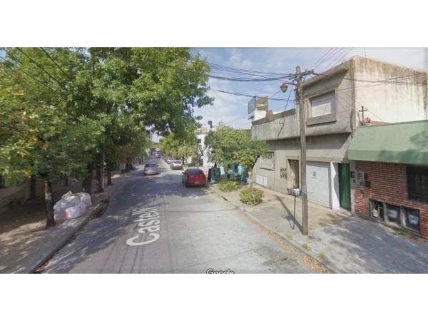 OPORTUNIDAD! CASA 6 AMB. 170M2 PARA REMODELAR EN INMEJORABLE UBICACION!! IDEAL 2 FAMILIAS O INVERSOR