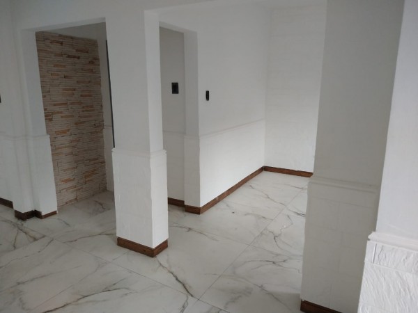 OPORTUNIDAD!! DUPLEX DE 5 AMB.Y DEPTO A ESTRENAR DE 3 AMB. IDEAL 2 FAMILIAS! SOBRE LOTE PROPIO