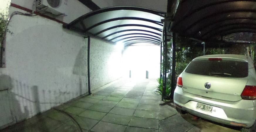  DUPLEX EN DEVOTO DE 2 PLANTAS, 3 A 4 AMB.CON TERRAZA C PARRILLA, PATIO Y COCHERA, 110M2