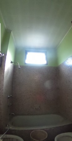 OPORTUNIDAD UNICA EN PARQUE LELOIR SOBRE COLECTORA, CASA 4 AMB. JARDIN, COCHERAS, S/LOTE 10X..., APTO PROFESIONAL/COMERCIAL