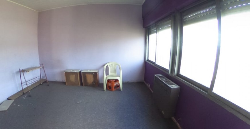 OPORTUNIDAD UNICA EN PARQUE LELOIR SOBRE COLECTORA, CASA 4 AMB. JARDIN, COCHERAS, S/LOTE 10X..., APTO PROFESIONAL/COMERCIAL