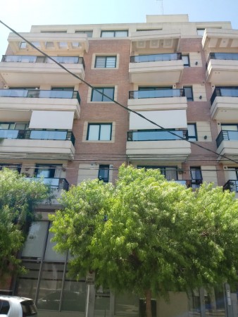 OPORTUNIDAD!! EXCELENTE DEPARTAMENTO EN PLENO CENTRO DE RODRIGUEZ