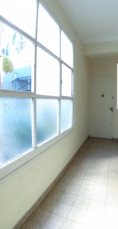 PH SOBRE LA AVENIDA J.B. ALBERDI A 5 MIN DEL CENTRO COMERCIAL DE CABALLITO Y A 2 CUADRAS DE RIVADAVIA OPORTUNIDAD HOY!