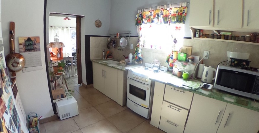 OPORTUNIDAD!!  HERMOSO PH AL FRENTE EN PADUA NORTE, JARDIN, COCHERA, TERRAZA, EXC. UBICACIÓN