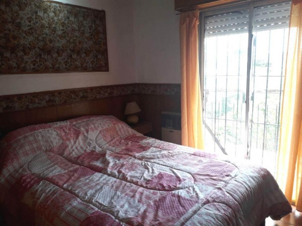 DEPTO EN EL FARO A 1 CUADRA DE LA PLAYA, 2 AMB + ENTREPISO + BALCON "SIN EXPENSAS"