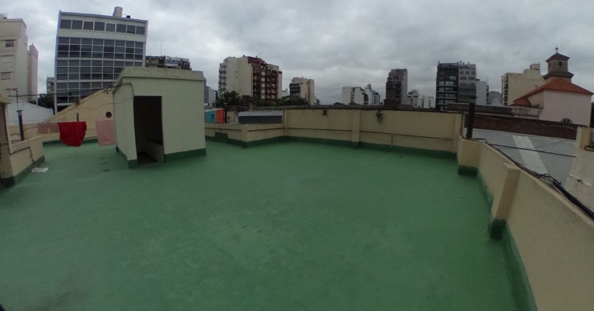 OPORTUNIDAD!!EXC.DEPTO 2 AMB.GDES C/ OPCION A 3,AV.CASEROS Y JUJUY, A LA VUELTA D LAMATERNIDAD SARDÁ