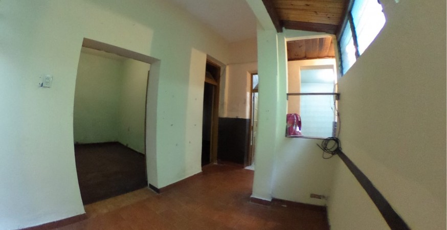 OPORTUNIDAD ÚNICA!!! PH 4 AMB. 80 M2 A RECICLAR, SIN EXPENSAS, A 2 CDS JB JUSTO Y GRAL PAZ