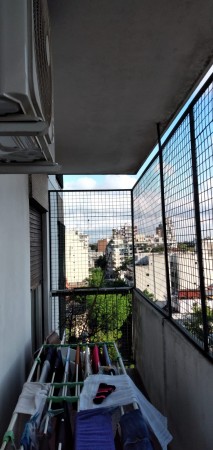 DEPTO 3 AMB. A 2 CDS AV. AVELLANEDA Y CTRO COMERCIAL; BALCON Y VISTAS ABIERTAS HERMOSO!! VISITALO HOY!!