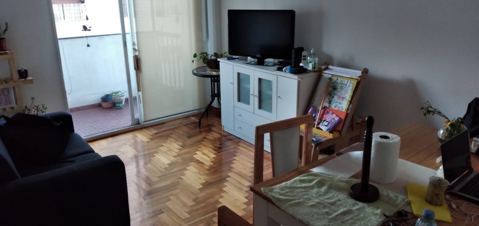 DEPTO 3 AMB. A 2 CDS AV. AVELLANEDA Y CTRO COMERCIAL; BALCON Y VISTAS ABIERTAS HERMOSO!! VISITALO HOY!!