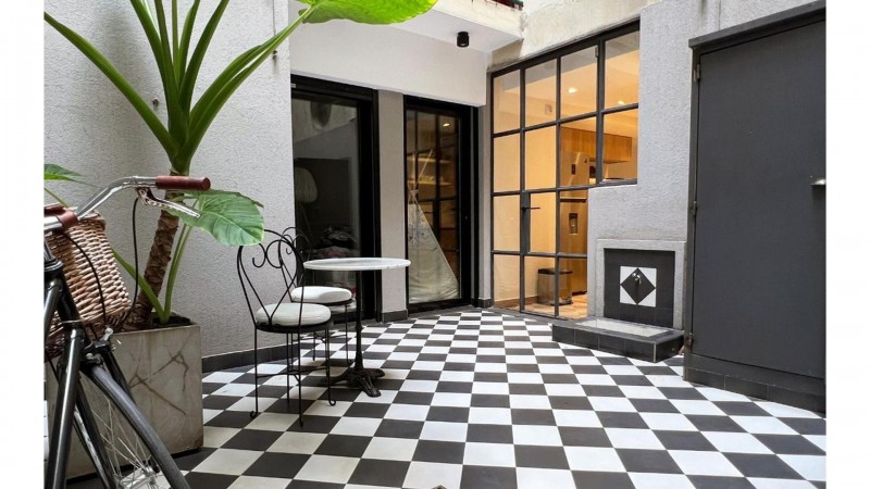 EXCELENTE DEPARTAMENTO 4 AMB CON 2 PATIOS, COCHERA Y BAUL