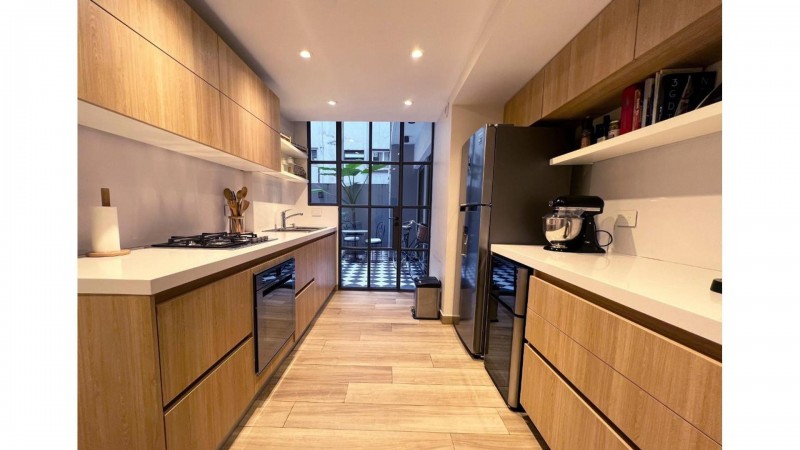 EXCELENTE DEPARTAMENTO 4 AMB CON 2 PATIOS, COCHERA Y BAUL