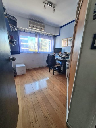 EXCELENTE SEMIPISO 5 AMBIENTES EN BELGRANO CON BALCON Y COCHERA AV. LIBERTADOR AL 5600  Y LA PAMPA