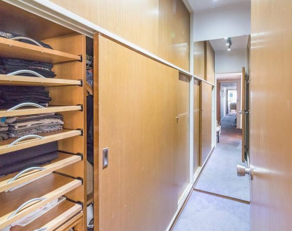 EXCELENTE SEMIPISO 5 AMBIENTES EN BELGRANO CON BALCON Y COCHERA AV. LIBERTADOR AL 5600  Y LA PAMPA