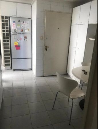 EXCELENTE DEPTO AL FRENTE 4 AMBIENTES, 3 DORMITORIOS CON COCHERA EN PALERMO