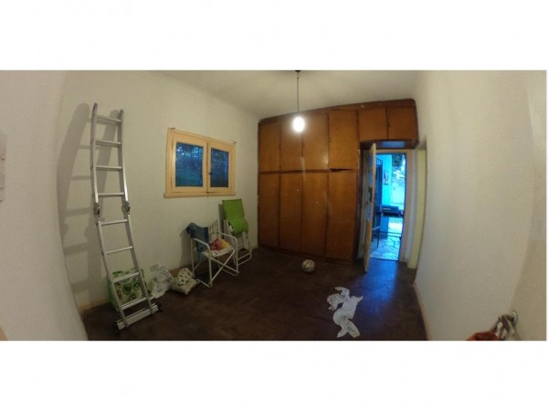 CASA 7 AMB CASTELAR CTRO 2 PTAS 240M2 LOTE 40 X 8,66, 7 AMB+GARAGE+JARDIN 20MTS*APTA EMPREND