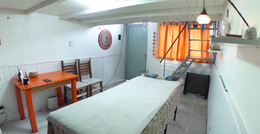 OPORTUNIDAD!! LOCAL CON ENTREPISO/ OFICINA, EN PLENO CENTRO ITUZAINGO A MTS DE LA PLAZA