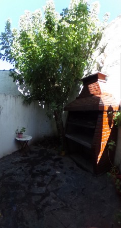 OPORTUNIDAD!! DUPLEX 2 PLANTAS EN RAMOS CENTRO, 70M2+COCHERA+PATIO+PARRILLA, 3 AMB, CONDOMINIO, CAMARAS Y SEGURIDAD