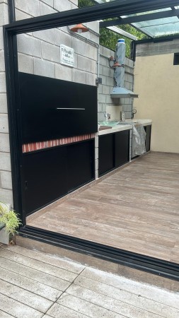 INCREIBLE CASA A ESTRENAR EN PARQUE LELOIR, ESTILO MINIMALISTA, CONCEPTO ABIERTO, PISCINA, PARQUE, 175M2