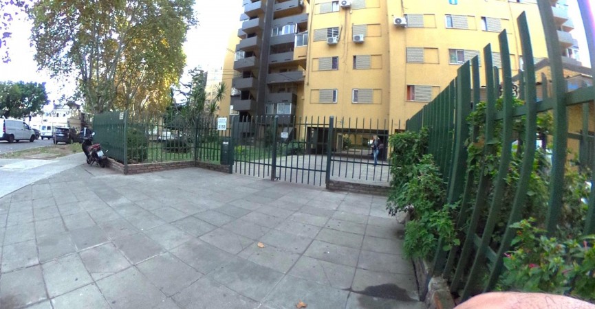 OPORTUNIDAD!! IMPECABLE DEPTO 4 AMB.TORRE ALBARELLOS,REMODELADO TODO LUZ, 4 AMB, SEGURIDAD 24HS