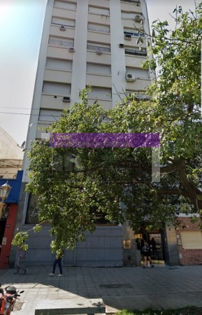 EXCELENTE OPORTUNIDAD!! DEPTO 2 AMB EN CABA, 42 m2 IMPECABLE, APTO PROFESIONAL