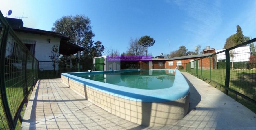 QUINTA LOTE 1450 M2, 220M2 CONSTR., CASA PPAL, QUINCHO, CASA HUESPEDES, PISCINA, GRAN PARQUE,  PARRILLA, POOL HOUSE, JACUZZI,VESTUARIOS EXCELENTE OPORTUNIDAD!!