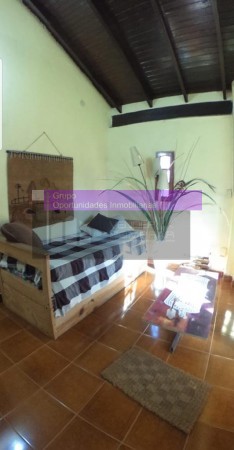 QUINTA LOTE 1450 M2, 220M2 CONSTR., CASA PPAL, QUINCHO, CASA HUESPEDES, PISCINA, GRAN PARQUE,  PARRILLA, POOL HOUSE, JACUZZI,VESTUARIOS EXCELENTE OPORTUNIDAD!!