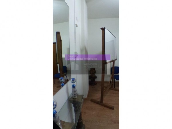 OPORTUNIDAD!! EXCELENTE OFICINA EN CORRIENTES Y PASTEUR, 2 OFFICE + RECEPCION/ SALA DE REUNIONES