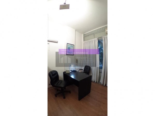 OPORTUNIDAD!! EXCELENTE OFICINA EN CORRIENTES Y PASTEUR, 2 OFFICE + RECEPCION/ SALA DE REUNIONES